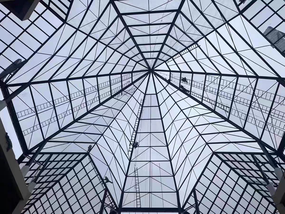 ~!phoenix_varIMG13!~