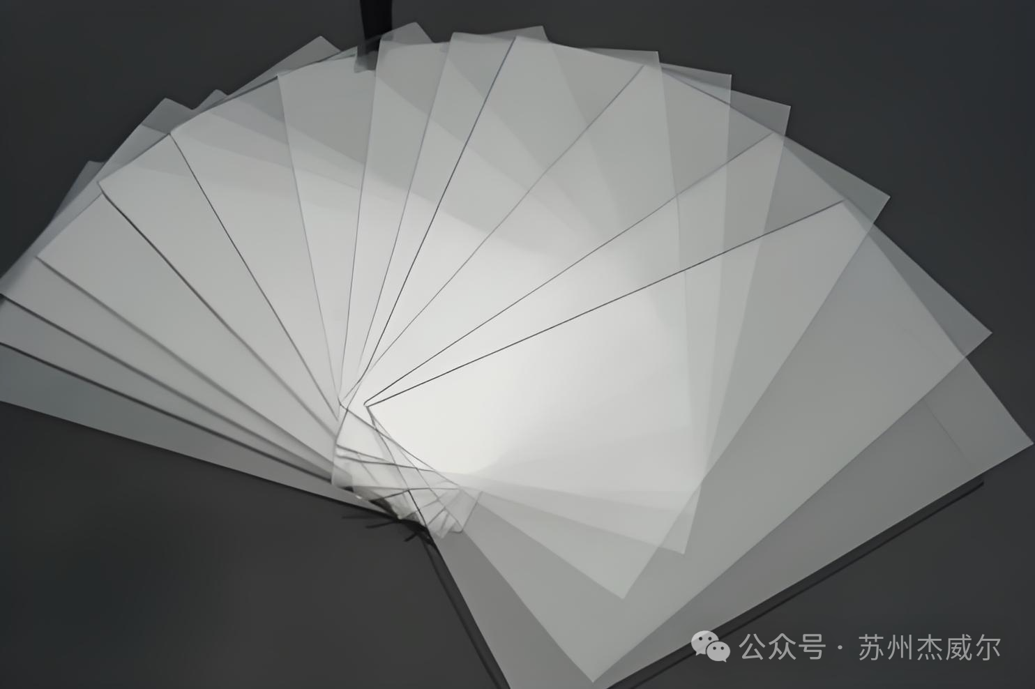  高速二軸延伸ストレッチプラスチックフィルムローラー、二軸延伸ストレッチフィルム生産ライン用の高動的バランス精度プラスチックフィルム押出ローラー