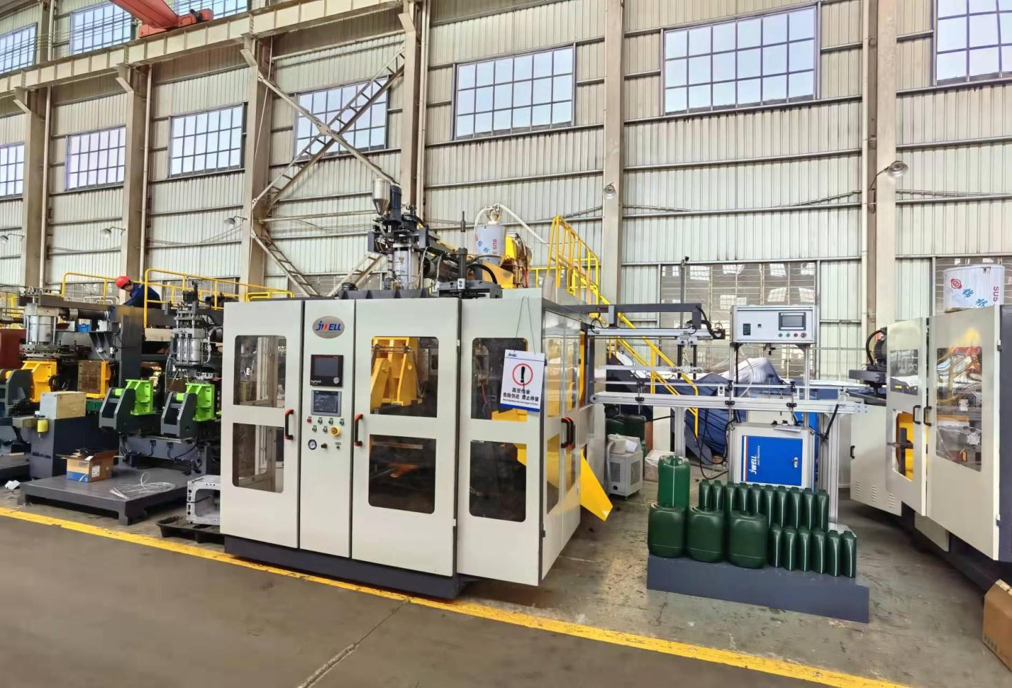 プラスチック ボトルおよび瓶のブロー成形型、中空プラスチック ブロー成形型